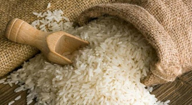   Bộ CHQS tỉnh: Tặng 24 suất quà cho thanh niên nhập ngũ  có hoàn cảnh khó khăn