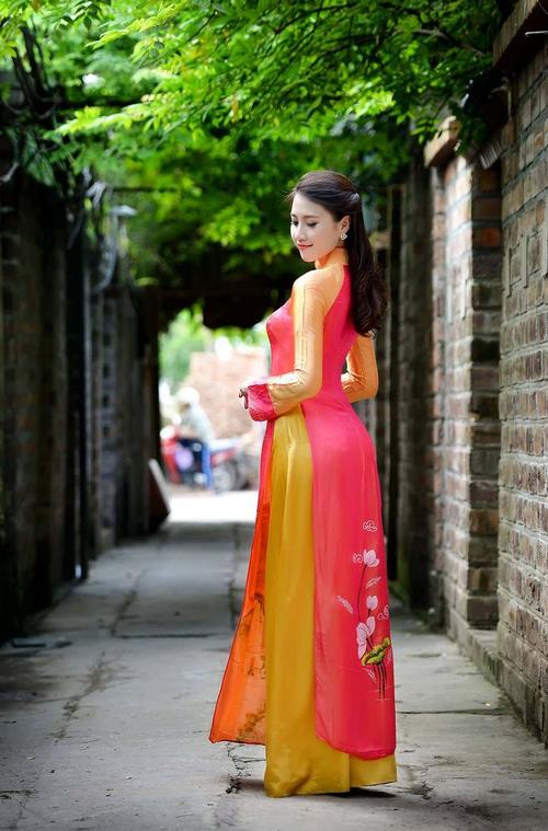  Toàn tỉnh đã thu hoạch hơn 7.000 ha lúa xuân