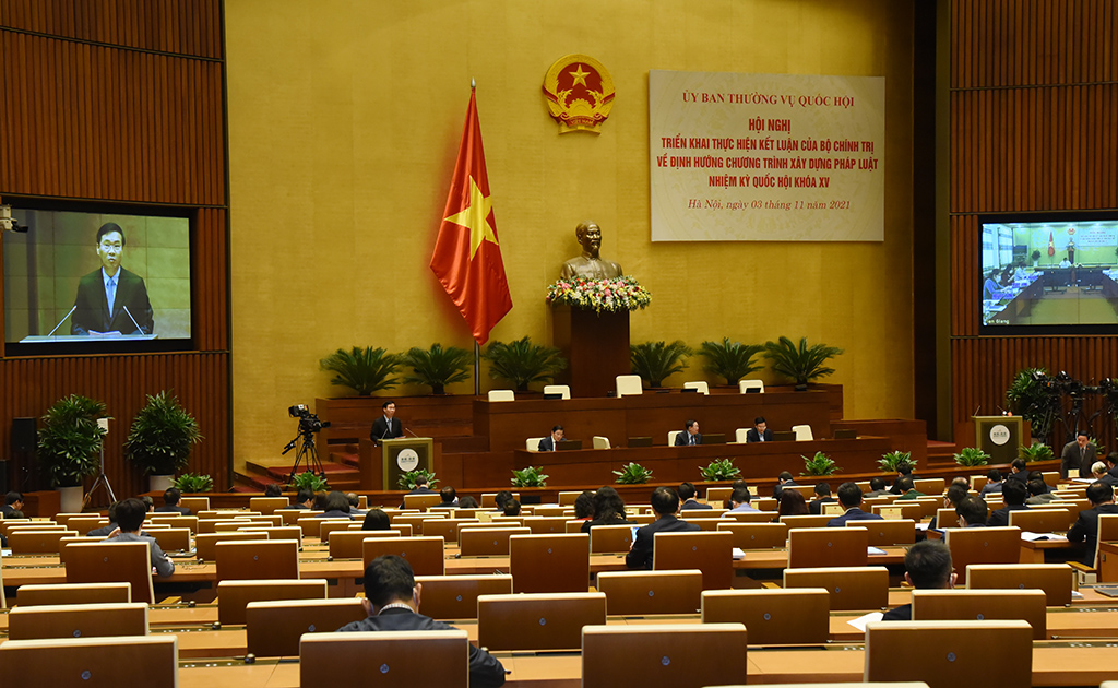   Siết chặt kỷ luật, kỷ cương, đề cao trách nhiệm người đứng đầu trong Nh881 pháp luật