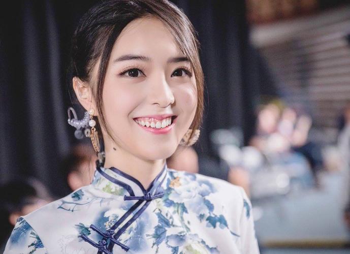   Trưng bày chuyên đề “Đảng Cộng sản Việt Nam – Đại hội và thành quả”