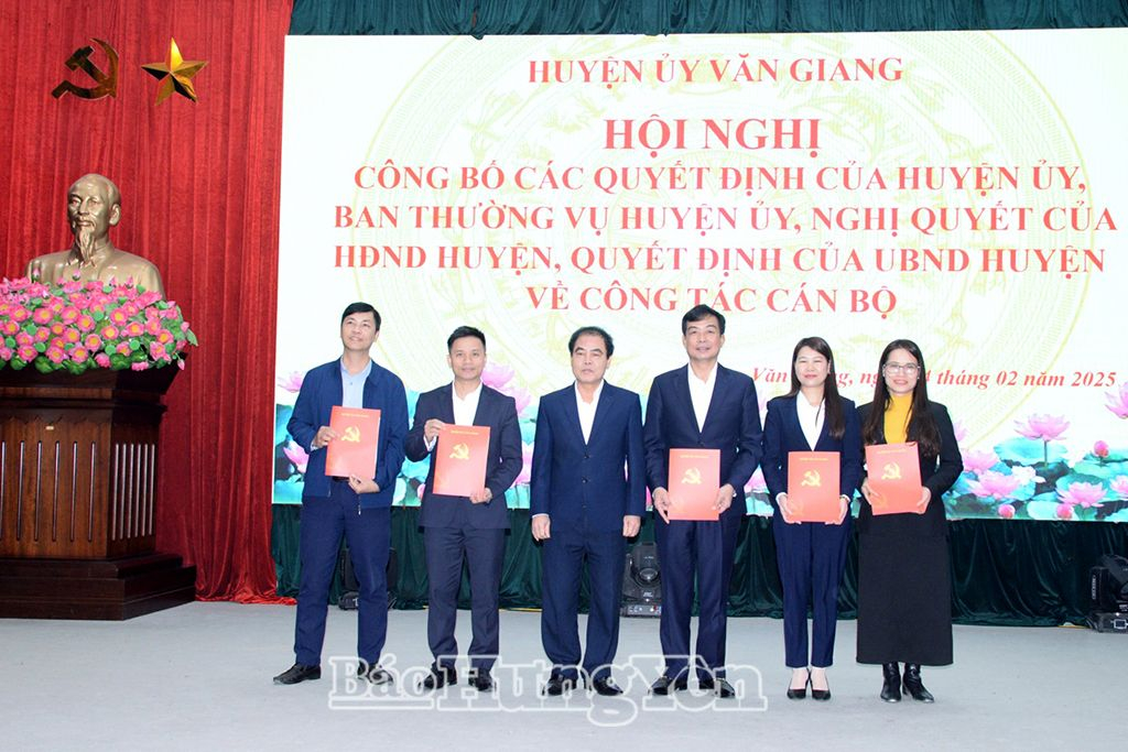   Văn Giang: Nh883 các quyết định Nh88 net tổ chức bộ máy và Nh88 Nha cai cán bộ