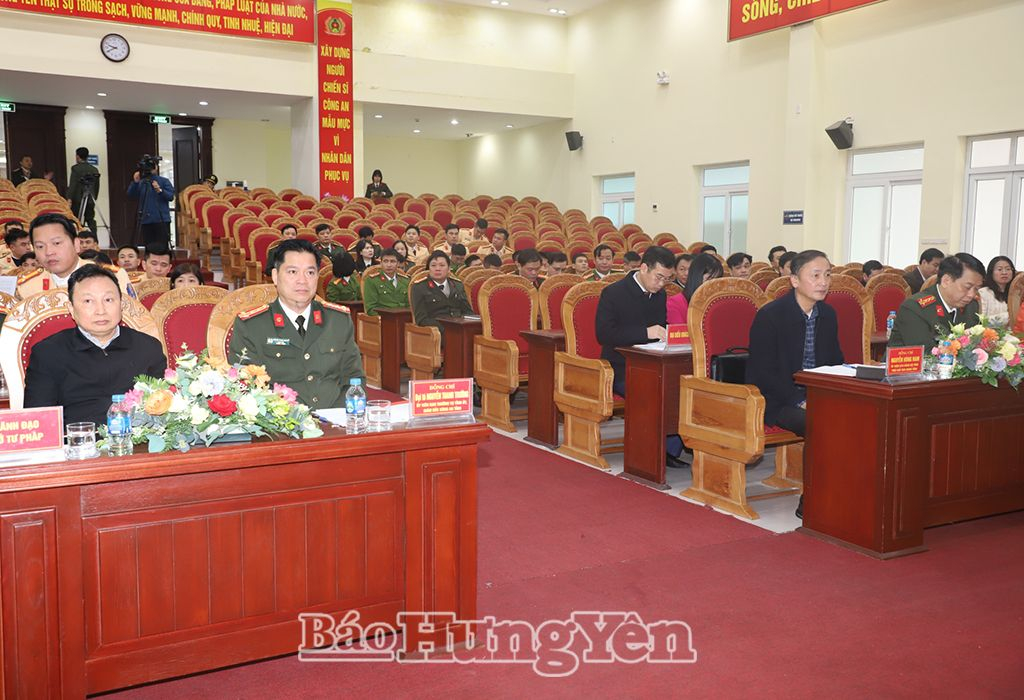   Chuyển giao chức năng, nhiệm vụ quản lý nhà nước từ các cơ quan chuyên môn trực thuộc Nh88 casino tỉnh sang Công an tỉnh