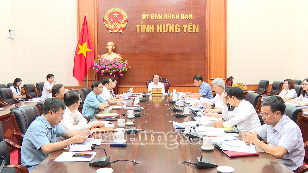   Nh880: Đề nghị Chủ tịch nước tặng Huân chương Lao động cho 6 tập thể, 27 cá nhân