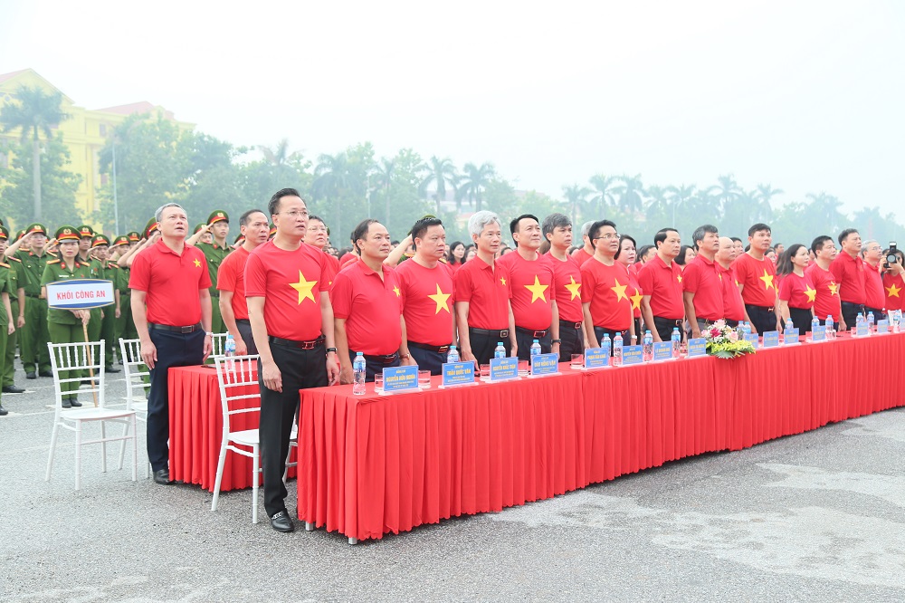   Nh880: Tổ chức lễ chào cờ toàn tỉnh “Tôi yêu Tổ quốc, quê hương tôi” nhân kỷ niệm 80 năm Cách mạng Tháng Tám và Quốc khánh 2/9