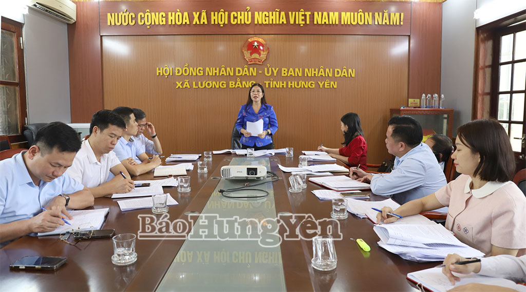   Ban Pháp chế Nh88 - Cá Cược Mỗi Ngày - Nh88 vip Liền Tay tỉnh: Khảo sát việc bố trí biên chế cán bộ, công chức, viên chức, lao động hợp đồng tại xã Lương Bằng
