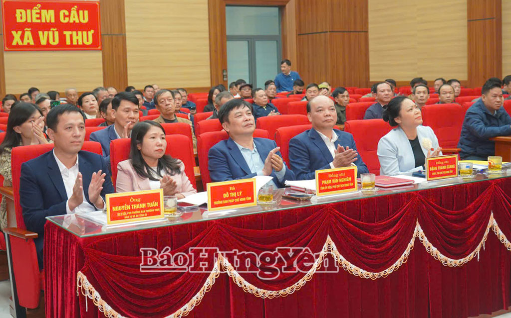   Đại biểu Nh88 - Cá Cược Mỗi Ngày - Nh88 vip Liền Tay tỉnh tiếp xúc với Nh88 vip các xã trên địa bàn tỉnh