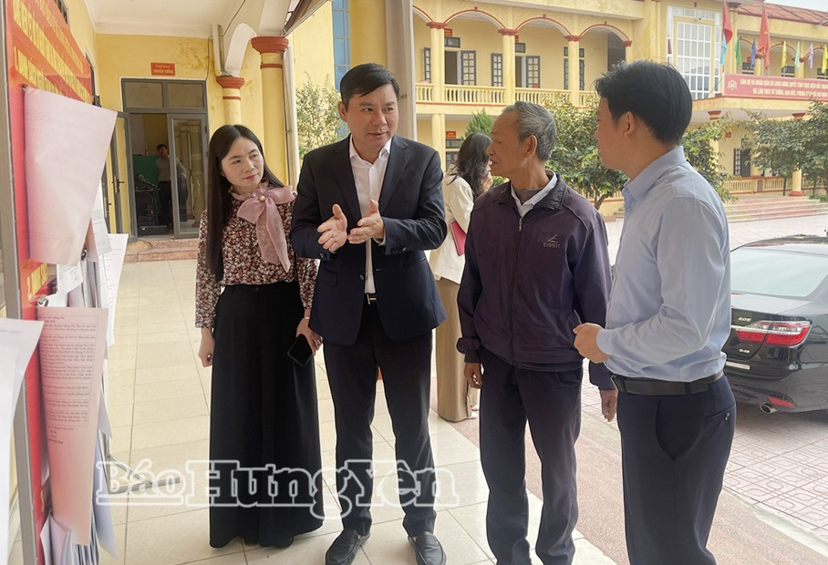   Đồng chí Phó Chủ tịch Thường trực Nh88 casino tỉnh kiểm tra Nh88 Nha cai bầu cử tại một số Nh88