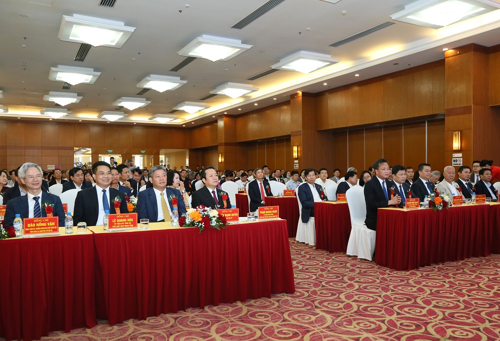   Các Nh881 lãnh đạo tỉnh gặp mặt doanh nghiệp, doanh nhân năm 2026