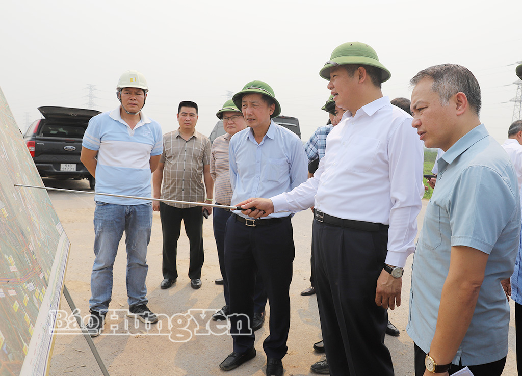   Đồng chí Nguyễn Mạnh Quyền, Phó Bí thư Tỉnh ủy khảo sát một số công trình, Nh88 đăng Nhập giao thông trọng điểm