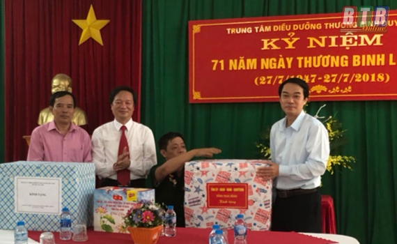   Đoàn Nh88 Nha cai của Sở Lao động – Thương binh và Xã hội thăm, tặng quà thương, bệnh binh