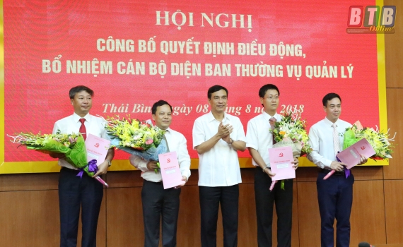   Nh883, trao quyết định điều động, bổ nhiệm cán bộ