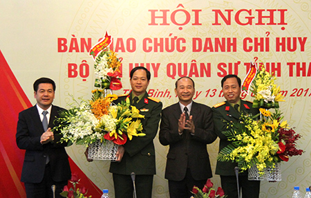   Bàn giao chức danh Chỉ huy trưởng Bộ Chỉ huy Quân sự tỉnh
