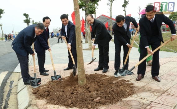  Phát động Tết trồng cây đời đời nhớ ơn Bác Hồ xuân Mậu Tuất 2018