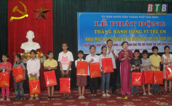   Thành phố: Phát động Tháng hành động vì trẻ em, khai mạc hoạt động hè và diễn đàn trẻ em năm 2018