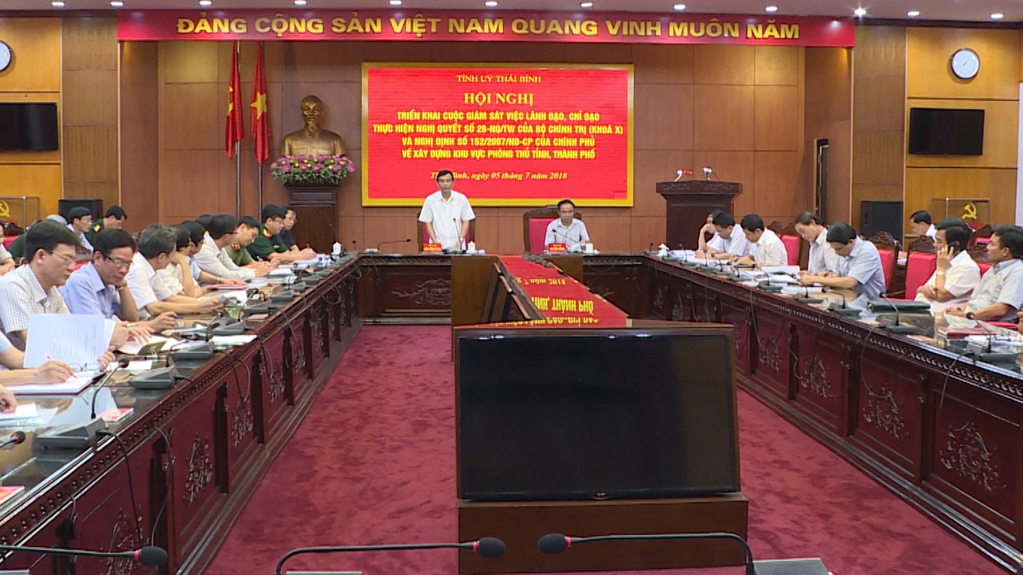   Triển khai cuộc Nh883 việc lãnh đạo, chỉ đạo thực hiện Nh88 casino 28 của Bộ Chính trị và Nghị định 152 của Nh88 con