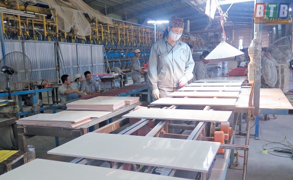   Giá trị sản xuất công nghiệp tháng 11/2017 ước đạt 5.225,4 tỷ đồng