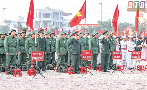   Quyết tâm hoàn thành chỉ tiêu giao quân