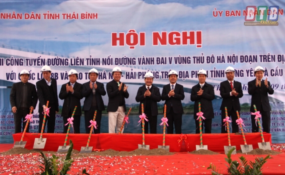   Triển khai thi công tuyến đường liên tỉnh nối đường vành đai V vùng thủ đô Hà Hội đoạn trên địa phận tỉnh Thái Bình với quốc lộ 38 và cao tốc Hà Nội - Hải Phòng trên địa phận tỉnh Nh880 và cầu La Tiến