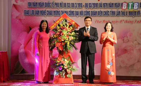   Gặp mặt, giao lưu nhân ngày Quốc tế Phụ nữ