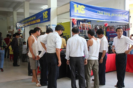   Nhìn lại Chương trình đưa hàng Việt về nông thôn năm 2013