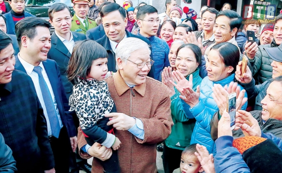   Phát huy sức mạnh toàn dân tạo đột phá toàn diện
