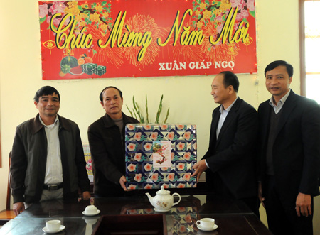   Đồng chí Phạm Văn Sinh, Phó Bí thư Tỉnh ủy, Chủ tịch Nh88 casino tỉnh: Chúc Tết một số cơ quan, đơn vị trên địa bàn Thành phố Thái Bình