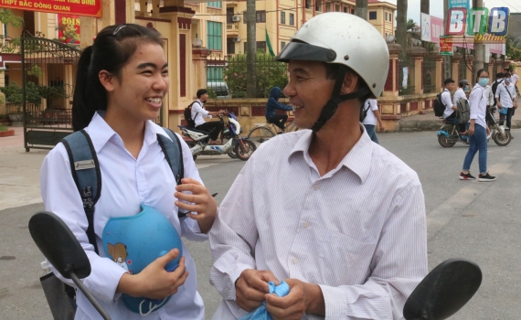   Ghi nhanh ngày thi đầu tiên kỳ thi THPT quốc gia năm 2018: Đề thi môn Ngữ văn có tính phân loại cao
