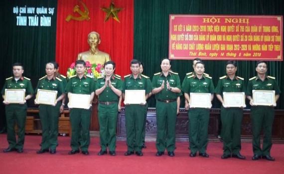   Bộ CHQS tỉnh sơ kết 5 năm thực hiện các nghị quyết TW về nâng cao chất lượng huấn luyện (2013 - 2018)