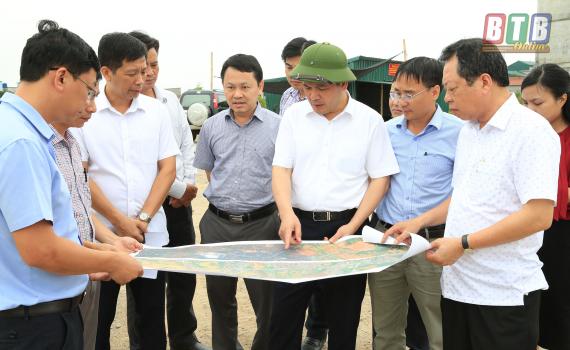   Kiểm tra tiến độ thi công Nh88 đăng Nhập Nh881 tuyến đường từ thành phố Thái Bình qua cầu Tịnh Xuyên đến huyện Hưng Hà