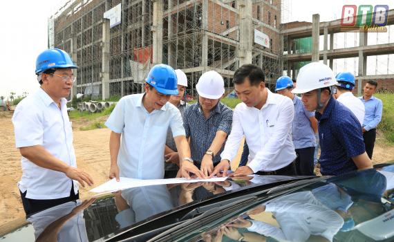   Đồng chí Phó Bí thư Tỉnh ủy, Chủ tịch Nh88 casino tỉnh kiểm tra tiến độ Nh881 và hoạt động khám chữa bệnh tại một số đơn vị y tế