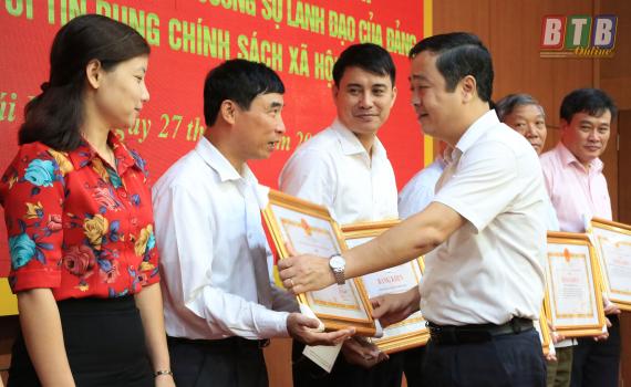  Sơ kết 5 năm thực hiện Chỉ thị số 40-CT/TW của Ban Bí thư Trung ương Đảng