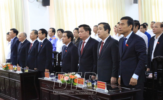   Đồng chí Nguyễn Khắc Thận, Phó Bí thư Tỉnh ủy, Phó Chủ tịch thường trực, phụ trách điều hành hoạt động Nh88 casino tỉnh được bầu giữ chức Chủ tịch Nh88 casino tỉnh khóa XVI, nhiệm kỳ 2016 - 2021