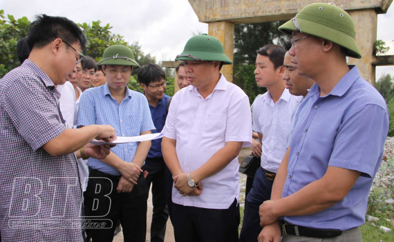   Kiểm tra tiến độ giải phóng mặt bằng và thi công Nh88 đăng Nhập tuyến đường bộ ven biển