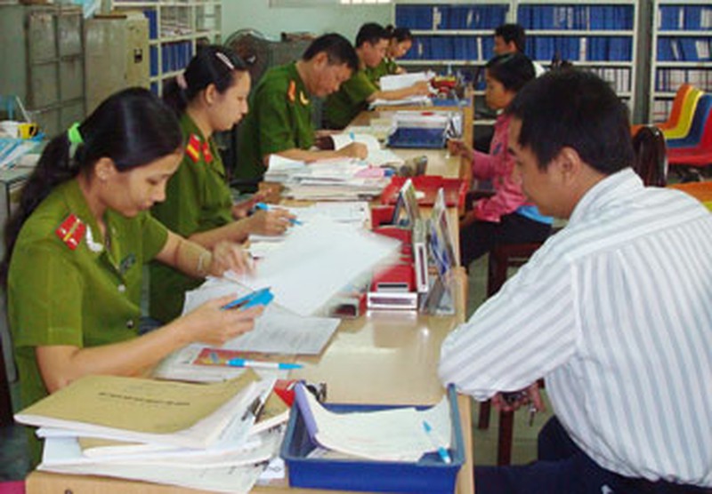   Triển khai thực hiện Đề án tổng thể đơn giản hóa TTHC, giấy tờ công dân