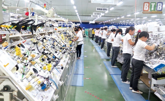   Giá trị sản xuất công nghiệp các doanh nghiệp khu kinh tế và các khu công nghiệp tháng 5/2020 tăng 0,8%