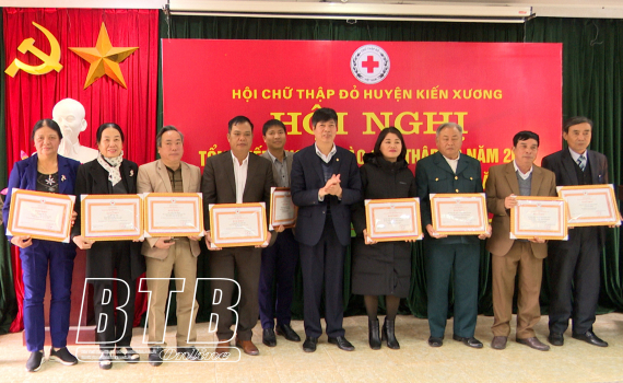  Kiến Xương tổng kết phong trào chữ thập đỏ năm 2020