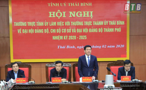   Tổ chức thật tốt đại hội đảng bộ các cấp gắn với thực hiện thắng lợi nhiệm vụ chính trị