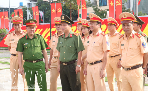   Ra quân các lực lượng bảo đảm an ninh trật tự, an toàn giao thông phục vụ Đại hội Đảng bộ tỉnh lần thứ XX
