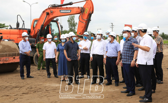   Triển khai thi công gói thầu số 1 tuyến đường bộ từ thành phố Thái Bình đi cầu Nghìn
