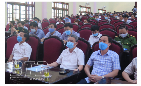   Kiến Xương: Khen thưởng 55 tập thể, cá nhân có thành tích xuất sắc trong Nh88 Nha cai bầu cử