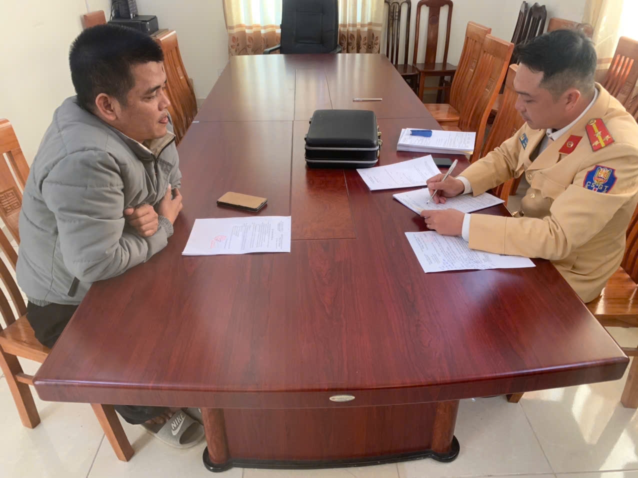   Xử lý vi phạm về trật tự an toàn giao thông qua hình ảnh do người dân cung cấp