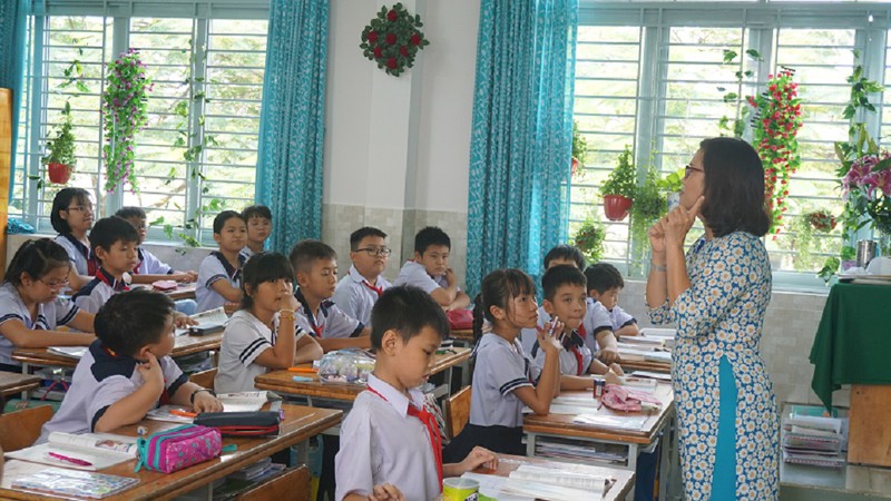   Từ hôm nay (1/8), áp dụng quy định mới về chế độ phụ cấp thâm niên nhà giáo