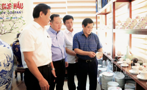   Thái Bình cam kết luôn đồng hành, tạo mọi điều kiện thuận lợi giúp doanh nghiệp Nh88 vip, trao đổi, hợp tác, liên kết sản xuất và đẩy mạnh tiêu thụ sản phẩm