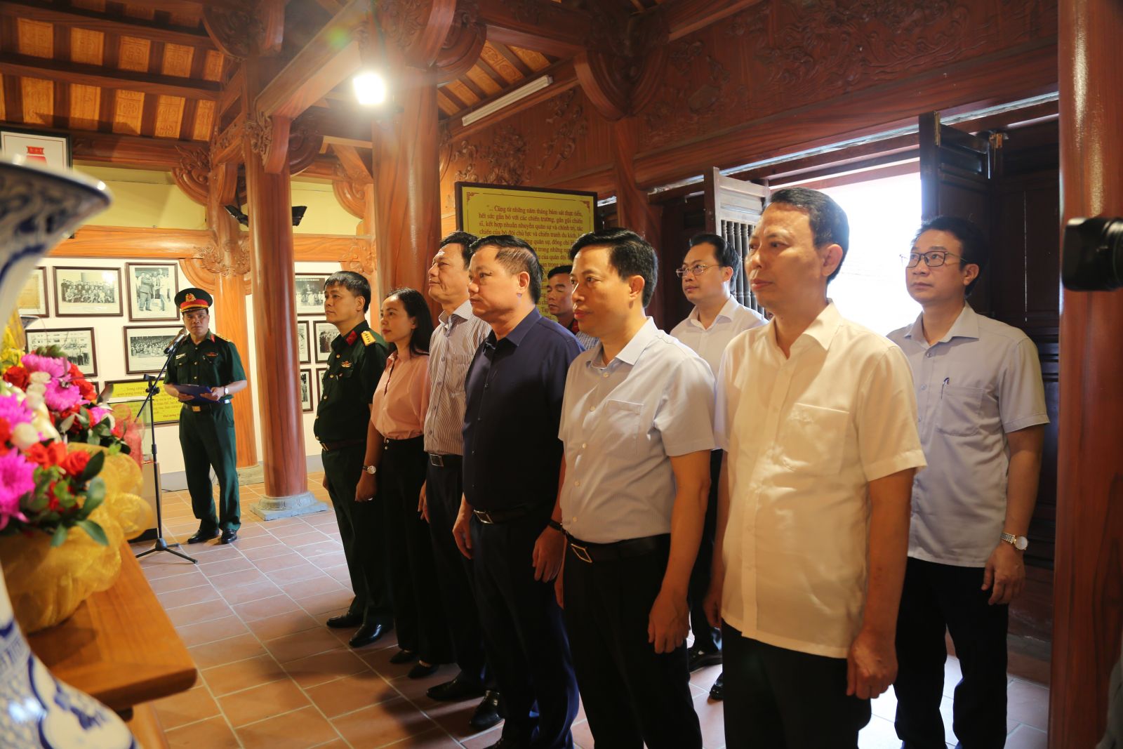   Đồng chí Bí thư Tỉnh ủy dâng hưởng tưởng niệm các tướng lĩnh, anh hùng Quân đội Nh888 Khuyến mãi Việt Nam