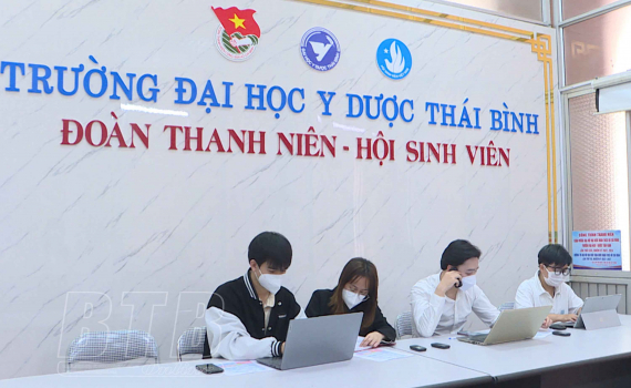   Vận hành Tổng đài 18009402 tư vấn người nhiễm Covid-19 điều trị tại nhà
