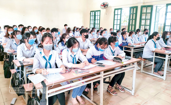   Chú trọng ôn tập cho học sinh cuối cấp