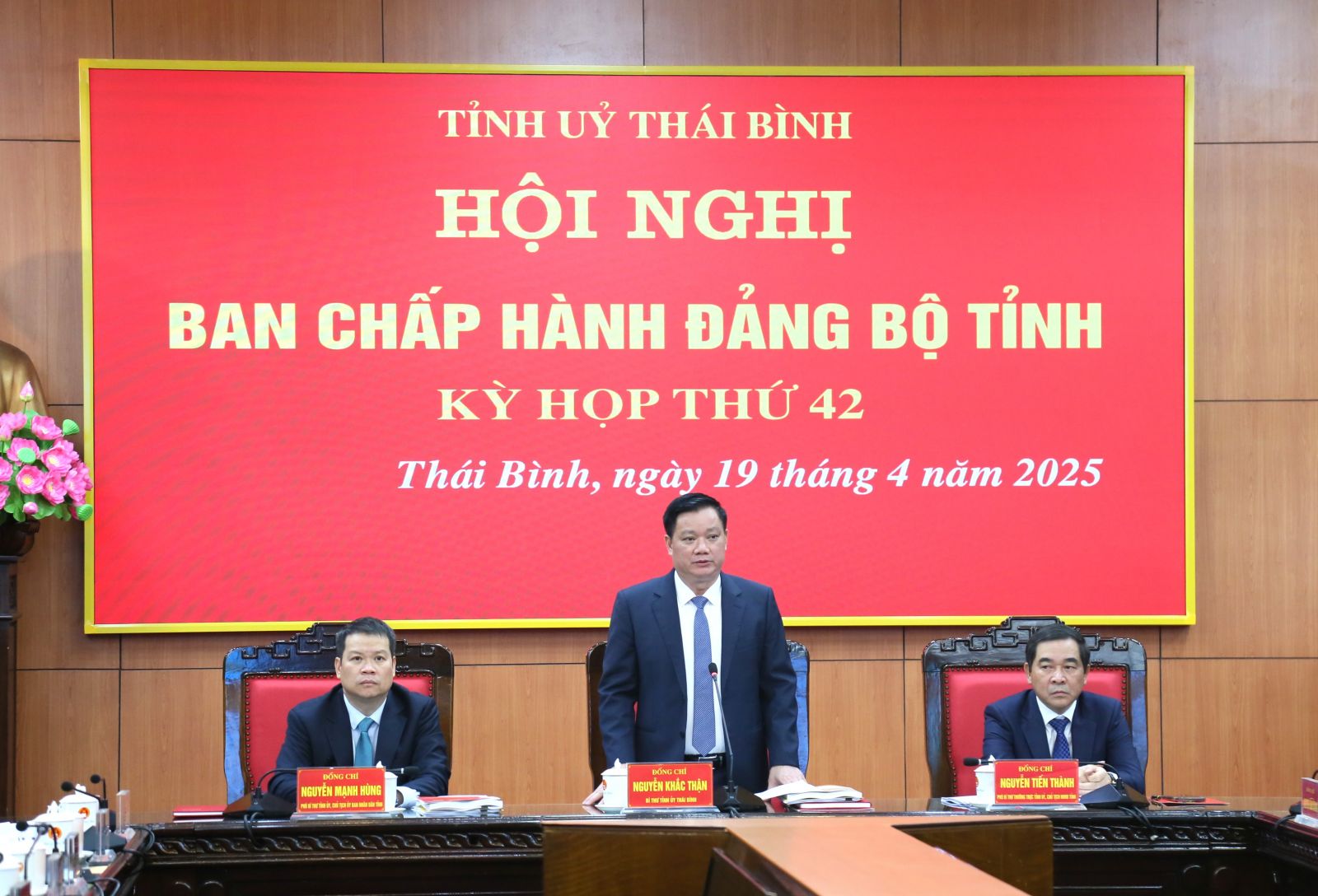   Nh88 - Cá Cược Mỗi Ngày Ban Chấp hành Đảng bộ tỉnh