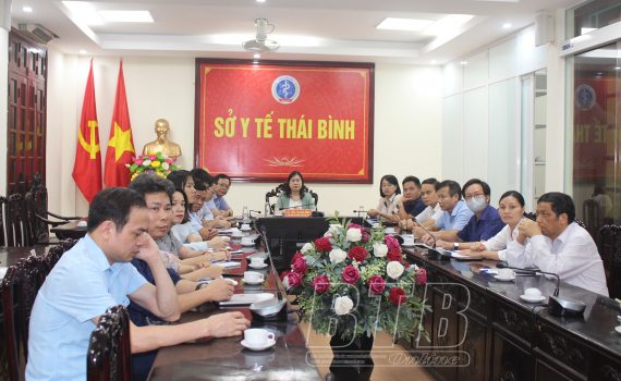   Chủ động phòng, chống dịch bệnh và đẩy mạnh tiêm vắc-xin phòng Covid-19 cho trẻ