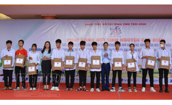   Phát động đợt hoạt động tình nguyện cao điểm “Tuổi trẻ Thái Bình chung tay Nh881 nông thôn mới nâng cao, nông thôn mới kiểu mẫu”