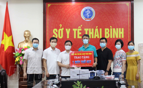   Sở Y tế tiếp nhận trang thiết bị, vật tư y tế ủng hộ Nh88 Nha cai phòng, chống dịch